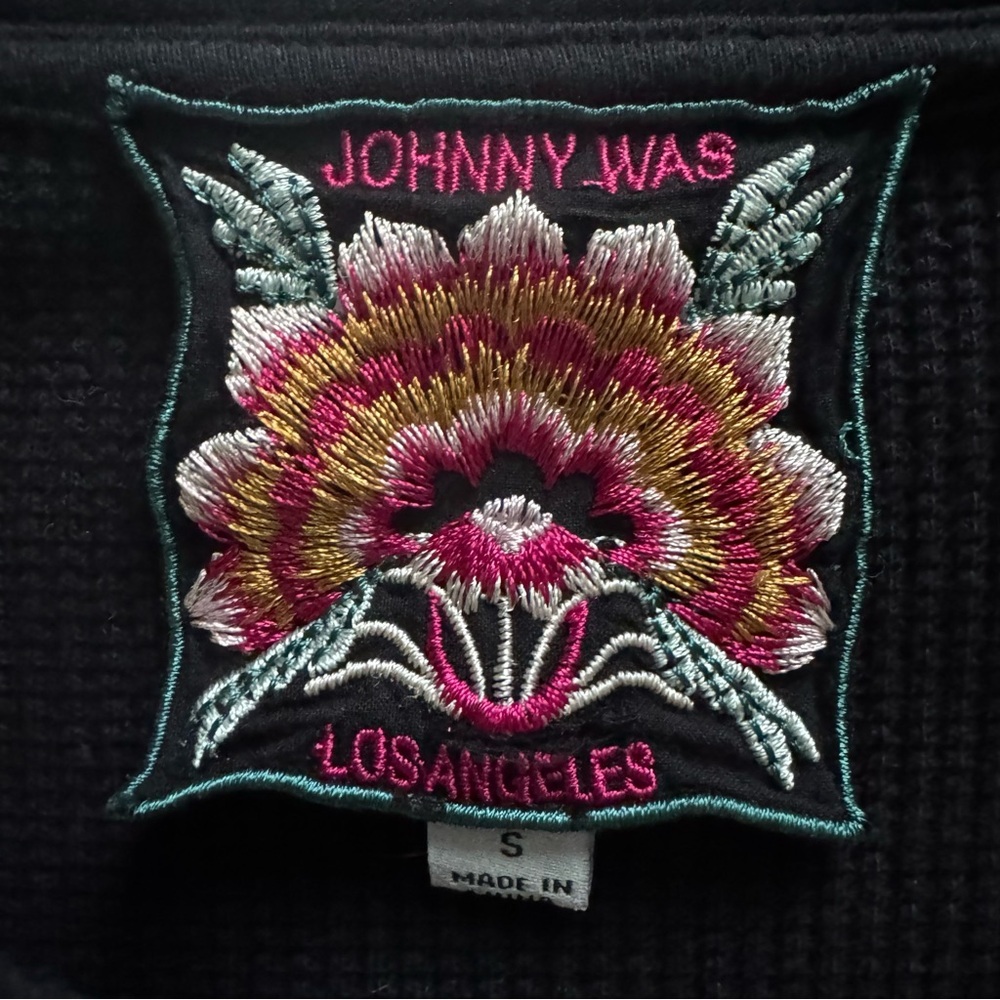 Johnny Was Peacock Embroidered Thermal Top Black – Small - Picture 3 of 13